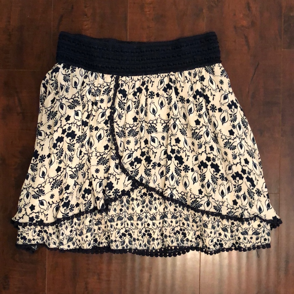 Blue and Cream Floral Layered